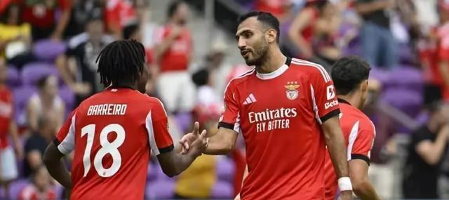 LOL竞猜官网 -包含费内巴切迎葡超关键赛，训练课后造点机会，令人意外，控场能力成焦点的词条