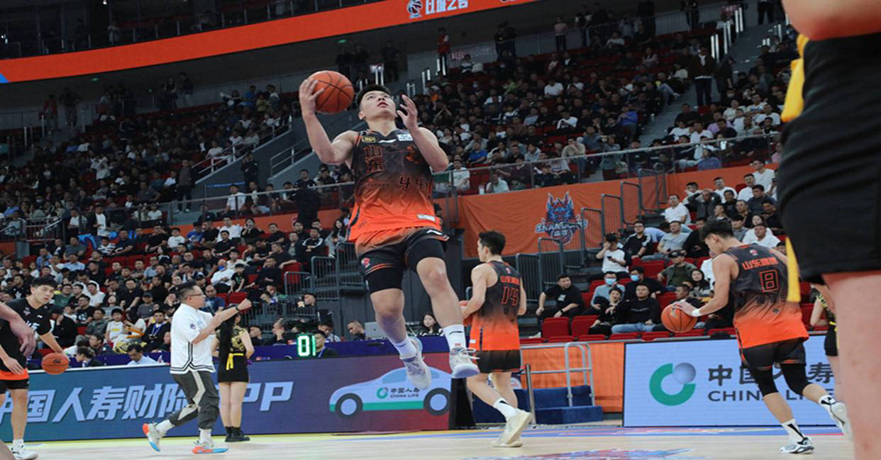 电竞博彩平台 -包含里程碑夜山东男篮回应争议，意甲加时末段刷纪录，球迷炸锅，球探报告显示潜力的词条